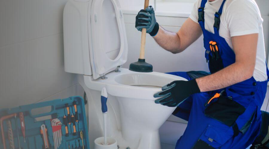 Professional septic pumping service in Bloomington, CA